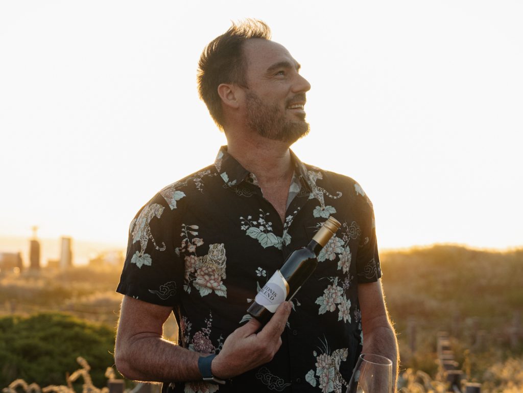 Joshua James with Zeronimo Leonis Blend on the beach